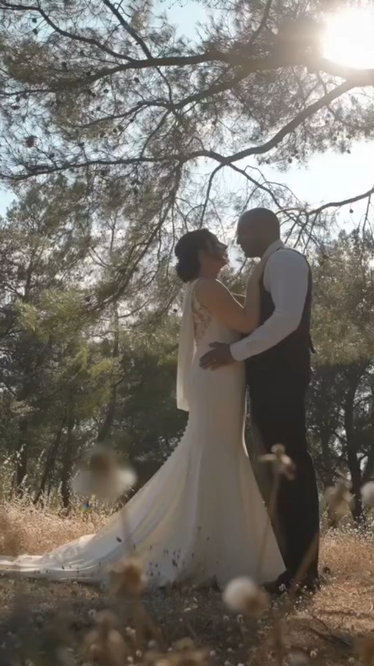 Beautiful wedding video from Rhodes island 💙

Book your dates 2026-2027-2028 🙌

www.RodosArt.com

Videoproduction: @photographer_at_rhodes
@rhodesvideography

Location: @kaminarivillage

Bride: @vicjp3395
Groom: @ashlawrence06

Muah: @stylist_rhodes

#rhodeswedding #rhodesvideo #rhodesvideographer #videographyrhodes ##videorhodes